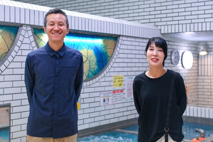 “京都玉之汤”的第三代传人西出英夫、晴美夫妇
