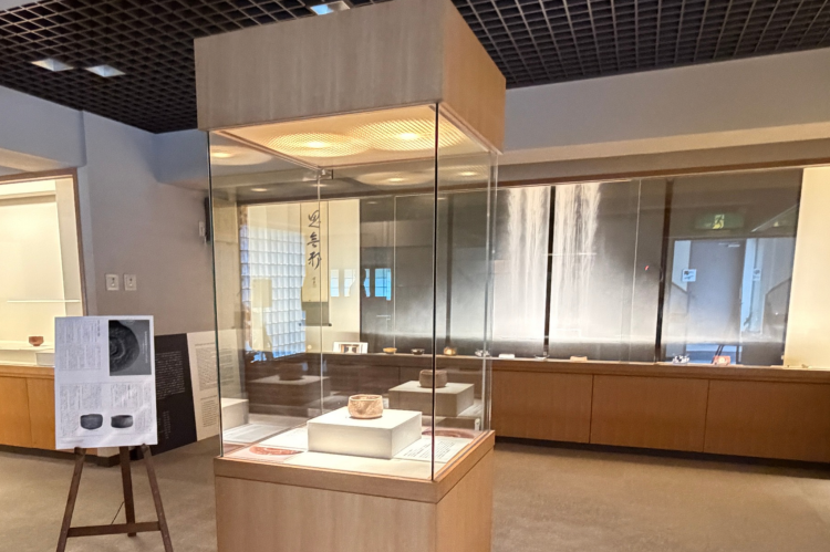 美术馆2楼展示了从第一代户主到第11代户主的作品